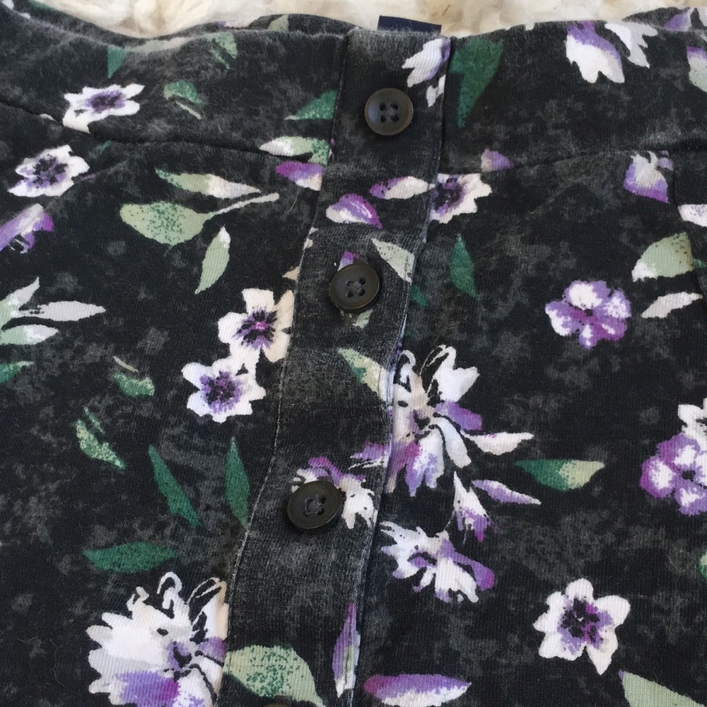 American Eagle Floral Skirt - Picture 3 of 6